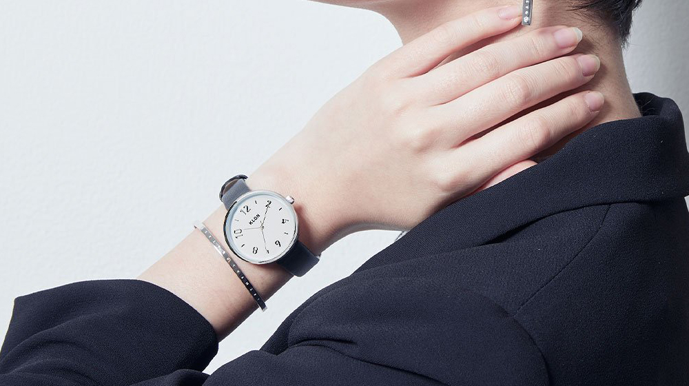 20代女性に人気のレディース腕時計ブランド6選！おしゃれ×ミニマル系で仕事にも使える！ペアウォッチやプレゼントも