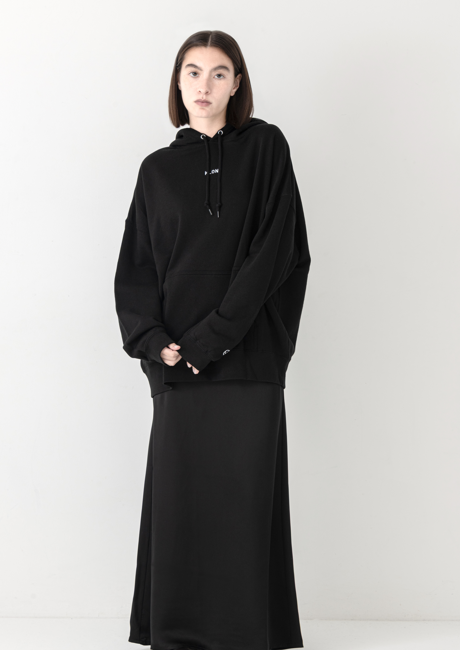 女性らしさのあるカジュアルコーデ